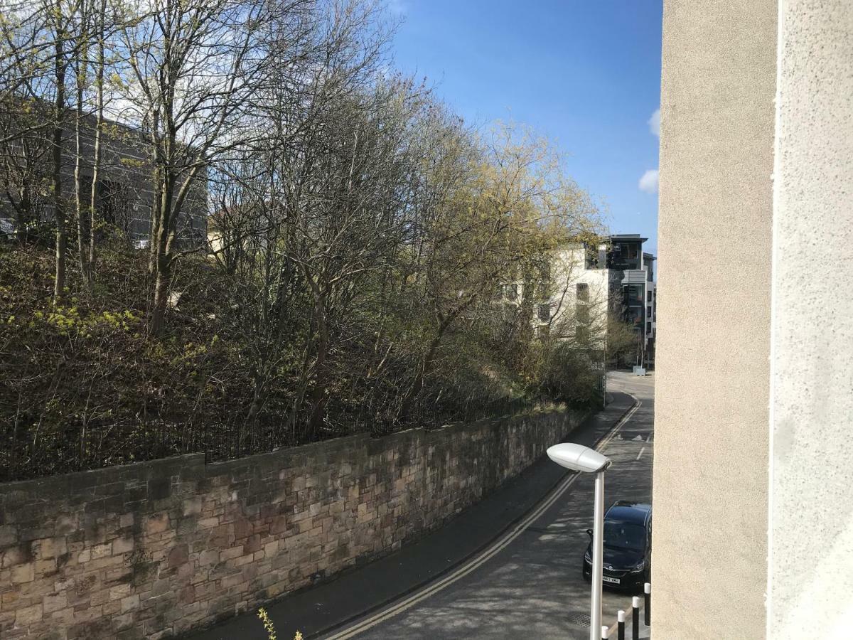 Holyrood Skyline Apartment Edinburgh Ngoại thất bức ảnh