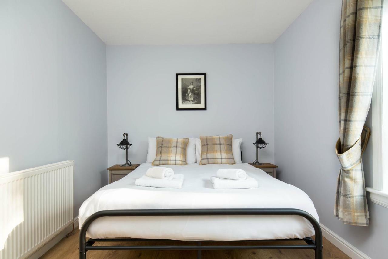 Holyrood Skyline Apartment Edinburgh Ngoại thất bức ảnh